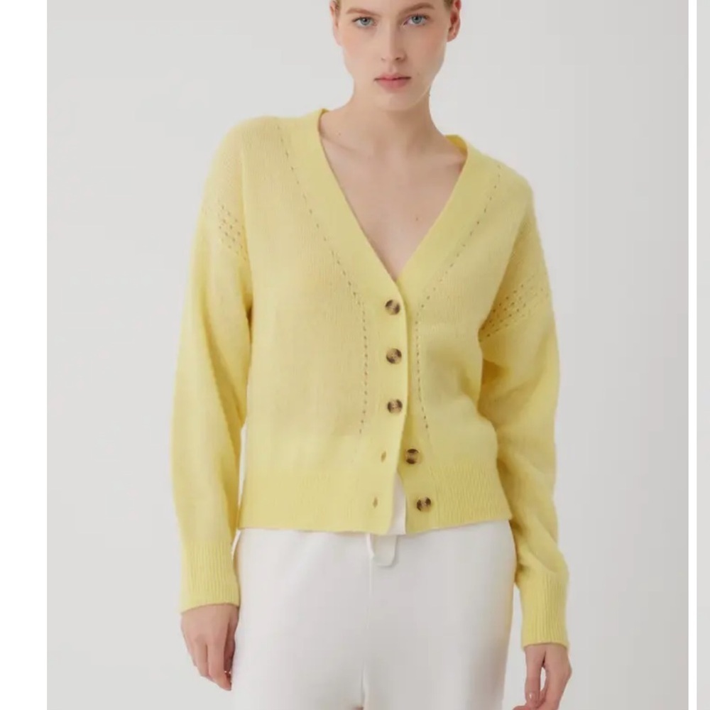 NEW MAJESTIC FILATURES ultra soft long sleeve v-neck button front cardigan in bi